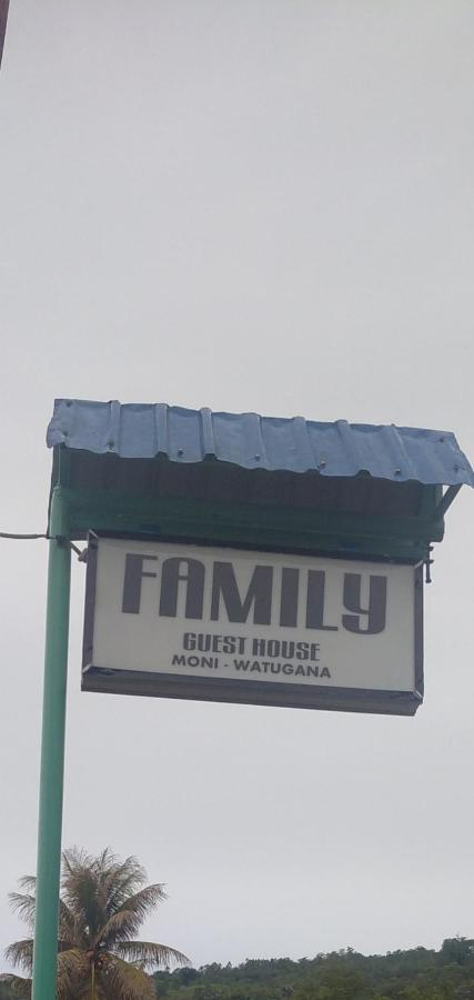 Family Guest House Moni クリムトゥ エクステリア 写真